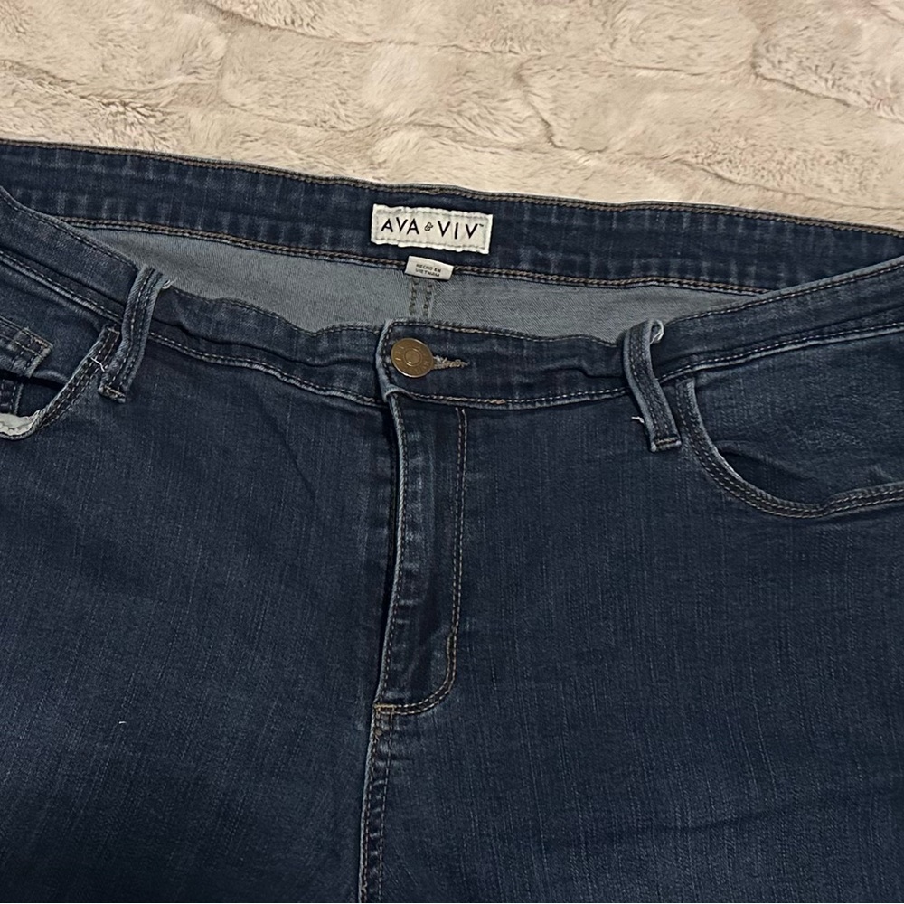 Ava & Vic Women's Blue Jeans